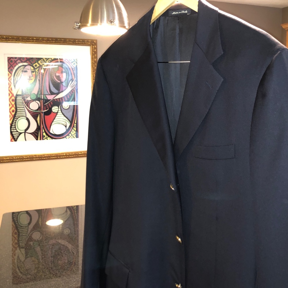 FAÇONNABLE BLUE BLAZER GOLD BUTTONS